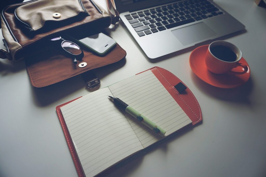 laptop, coffee, notebook-1478822.jpg